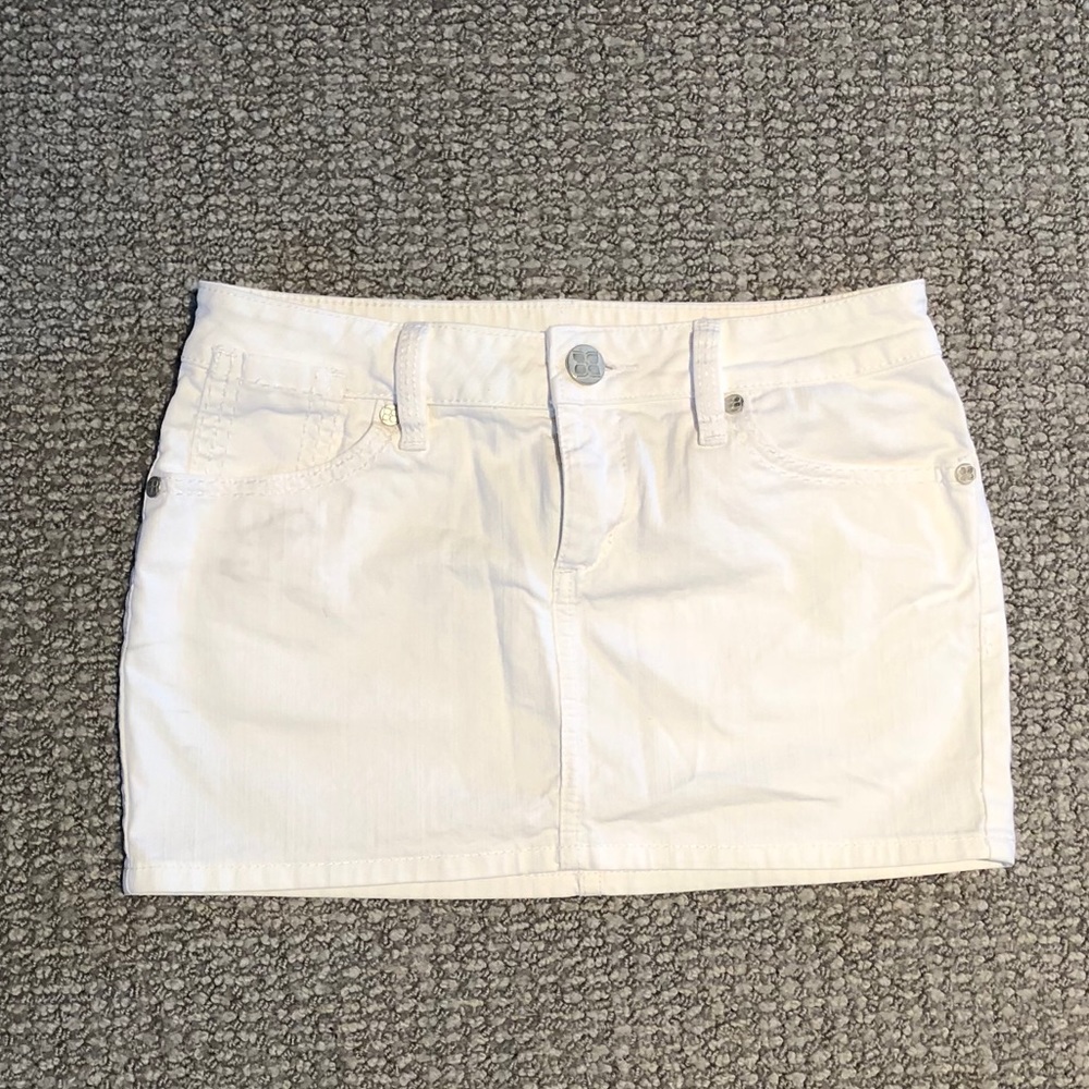 Size 26 short denim skirt from BCBG